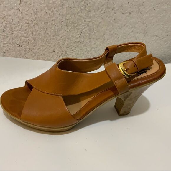 Sofft Womens Sandals Size 6.5 Open Toe Slingback Career Comfort Shoes Heels Tan - Picture 2 of 13